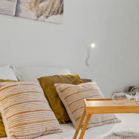 Maison Josephine - Spacious House For 12 People Tatil Evi